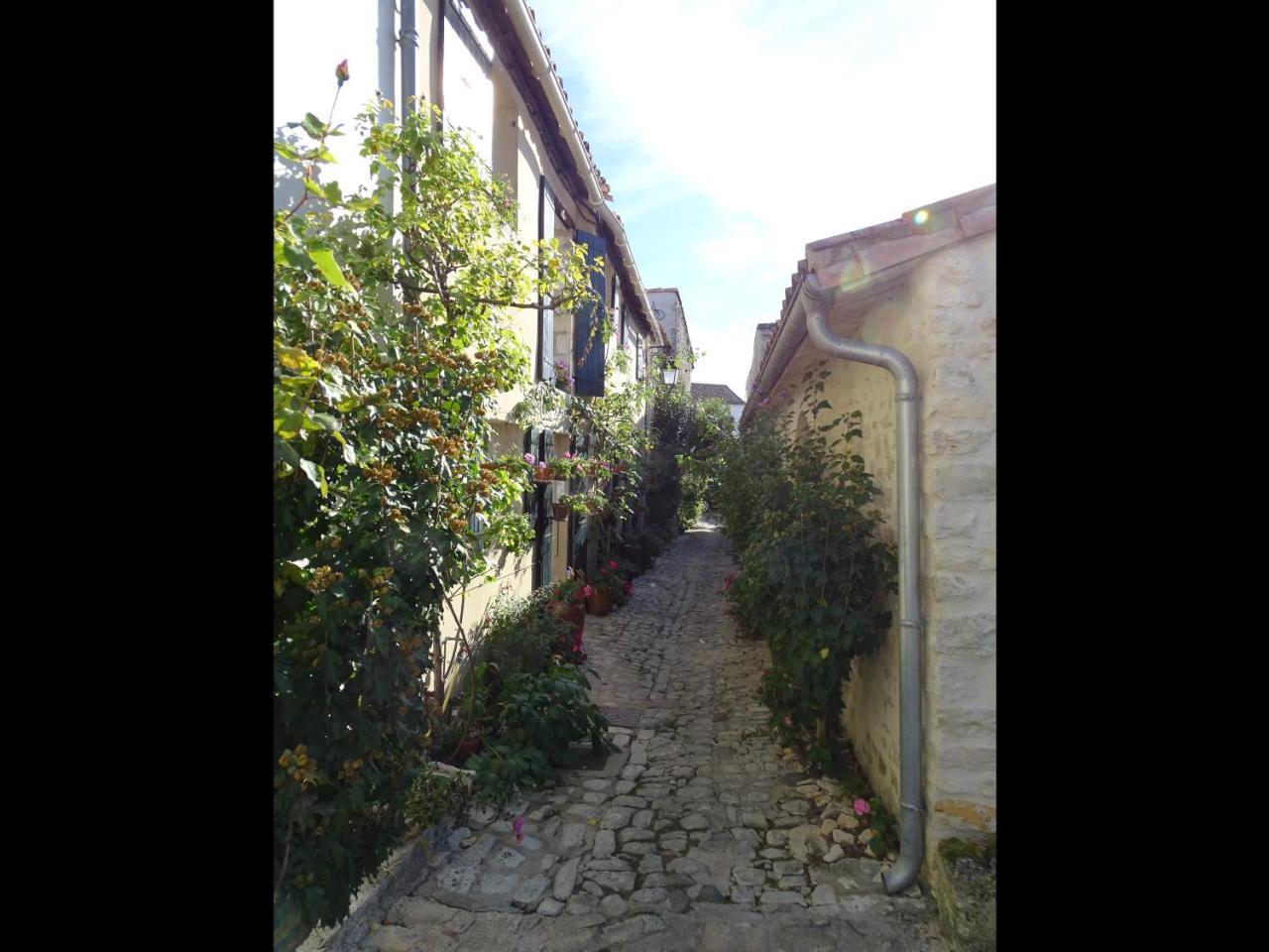 Maison Salicorne La Flotte Extérieur photo