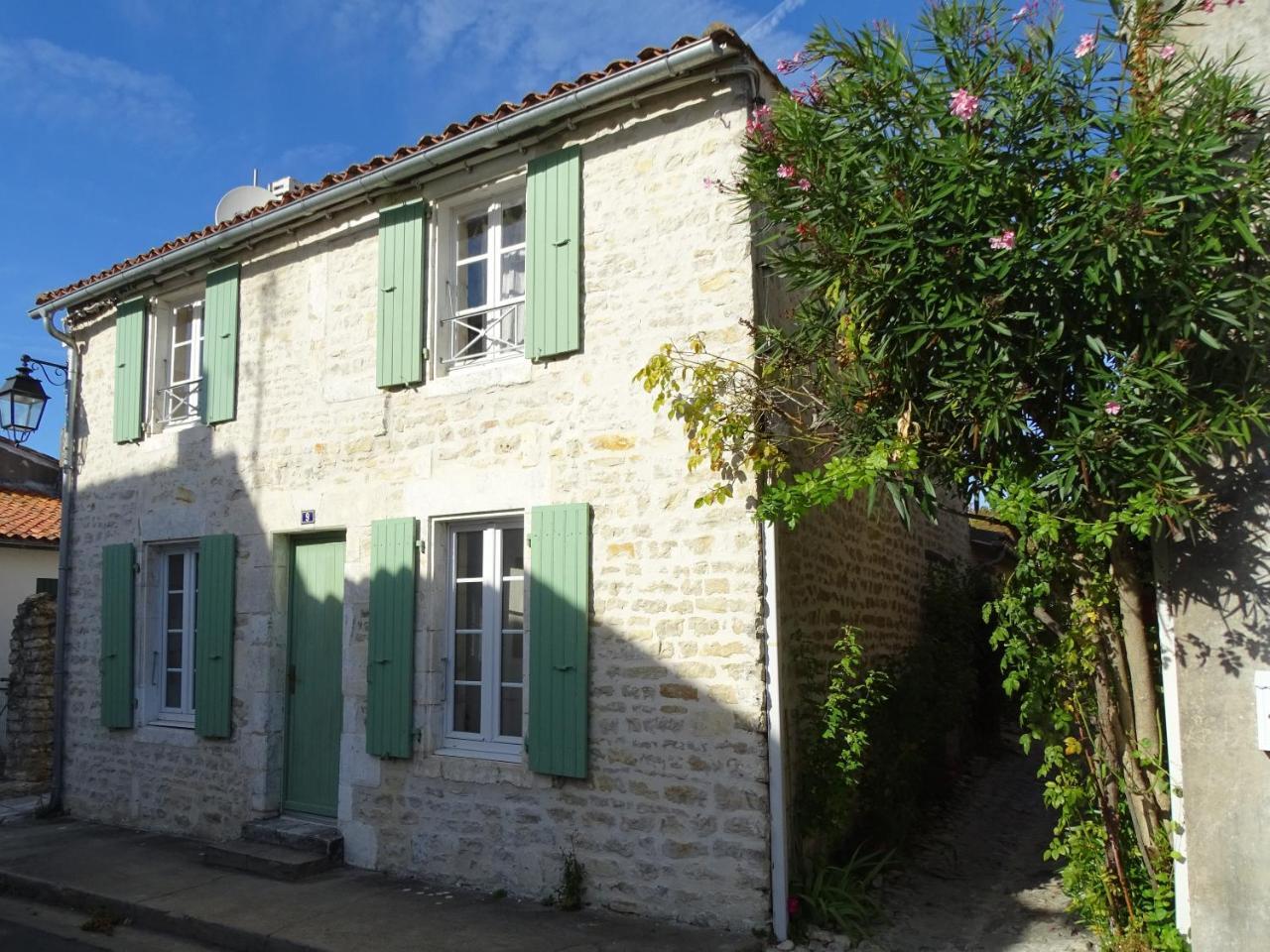 Maison Salicorne La Flotte Extérieur photo